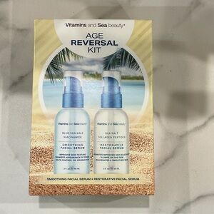 Vitamins and Sea Beauty Age Reversal Kit - Blue & White